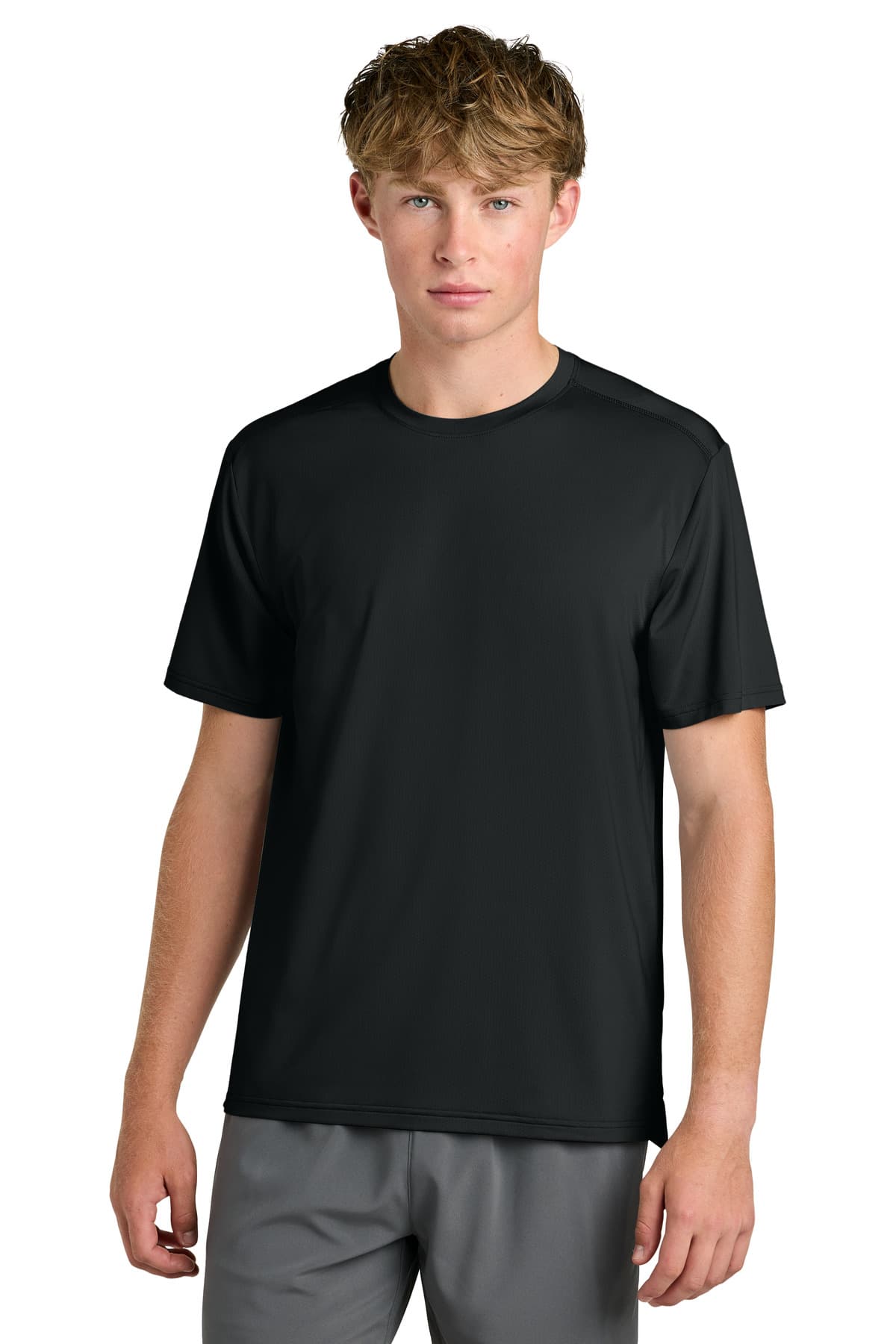 Richardson Clutch Short Sleeve Tee — Black